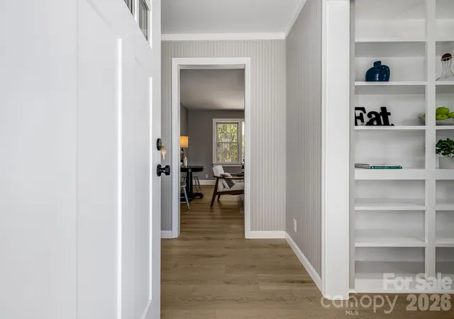Photo 4 of Single family home for sale at 107 Balsam Rd, Hendersonville, NC 28792 | MLS# 4361456 | Listing updated on 2026-09-16