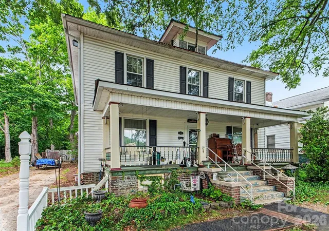 Photo 2 of Single family home for sale at 620 N Fulton St, Salisbury, NC 28144 | MLS# 4362963 | Listing updated on 2026-09-16