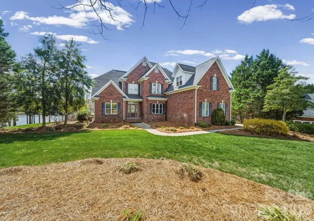 Photo 3 of Single family home for sale at 1132 Village Lake Dr, Monroe, NC 28110 | MLS# 4363478 | Listing updated on 2026-09-17