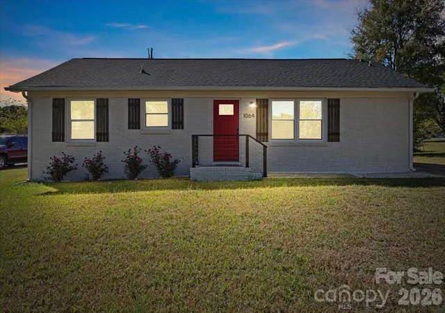 Photo 2 of Single family home for sale at 1064 Winchester Dr, Rock Hill, SC 29730 | MLS# 4363657 | Listing updated on 2026-09-16