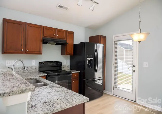 Photo 4 of Single family home for sale at 1150 Red Sage Rd, Winston Salem, NC 27127 | MLS# 4364862 | Listing updated on 2026-09-17