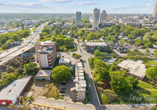 Photo 22 of Condo for sale at 514 W 10th Street #403, Charlotte, NC 28202 | MLS# 4366152 | Listing updated on 2026-09-08