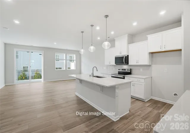 Photo 3 of Townhouse for sale at 6037 Mallow Xing Ln, Charlotte, NC 28213 | MLS# 4376263 | Listing updated on 2026-10-01