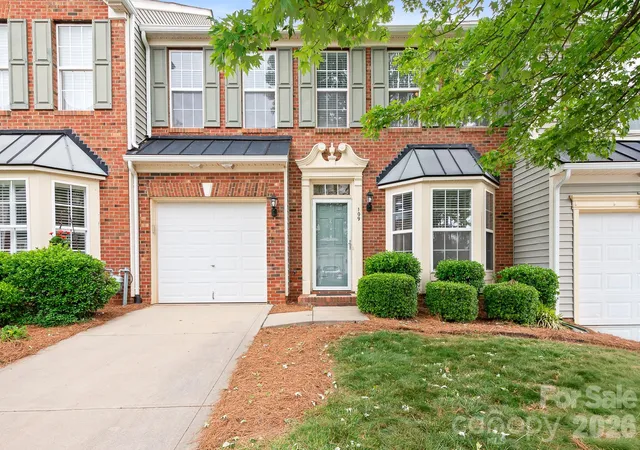 Photo 2 of Townhouse for sale at 109 Kase Ct, Mooresville, NC 28117 | MLS# 4379259 | Listing updated on 2026-09-16