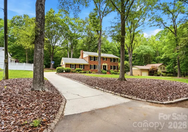 Photo 2 of Single family home for sale at 405 Hillcrest Dr, Harrisburg, NC 28075 | MLS# 4380571 | Listing updated on 2026-10-03