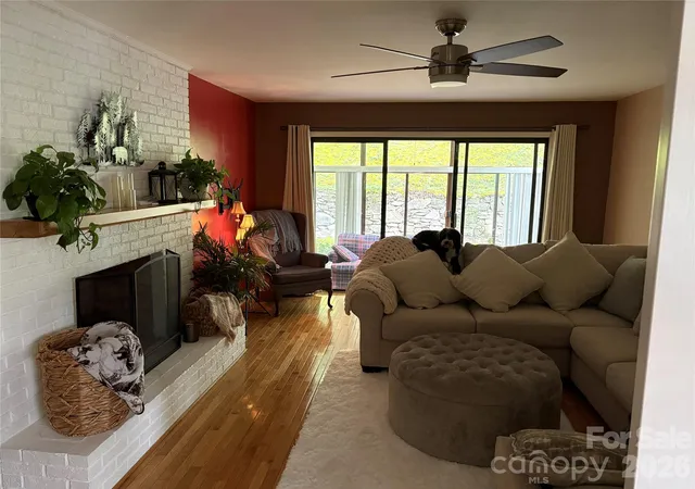 Photo 1 of Condo for sale at 610 Britton Crk Dr, Hendersonville, NC 28791 | MLS# 4380789 | Listing updated on 2026-09-08