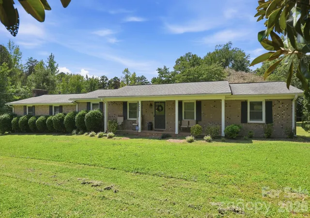Photo 1 of Single family home for sale at 5435 Us Hwy 601, Salisbury, NC 28147 | MLS# 4381438 | Listing updated on 2026-09-08