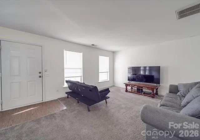 Photo 4 of Single family home for sale at 5414 Peachwood Dr, Charlotte, NC 28216 | MLS# 4382739 | Listing updated on 2026-09-16