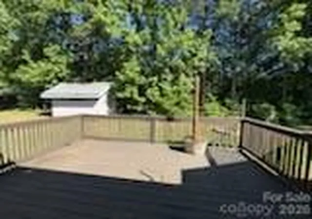 Photo 4 of Single family home for sale at 150 Ridge Run Dr, Statesville, NC 28625 | MLS# 4384012 | Listing updated on 2026-09-22