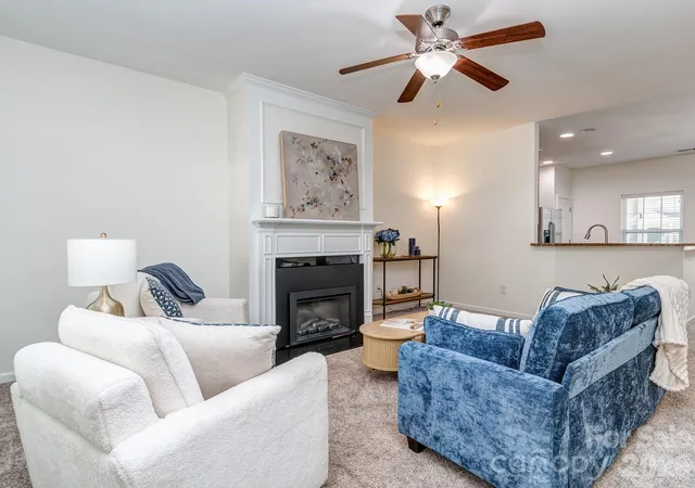 Photo 3 of Sale Pending at 9627 Turning Wheel Dr, Charlotte, NC 28214 | MLS# 4384303 | Listing updated on 2026-09-08