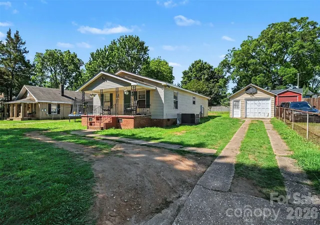 Photo 2 of Single family home for sale at 106 E Liberty St, China Grove, NC 28023 | MLS# 4385425 | Listing updated on 2026-09-18