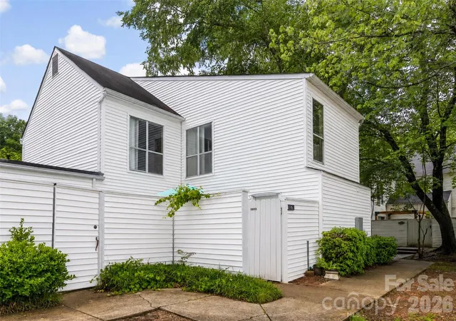 Townhouse for sale at 7130 Stonington Ln, Charlotte, NC 28227 | MLS# 4386723