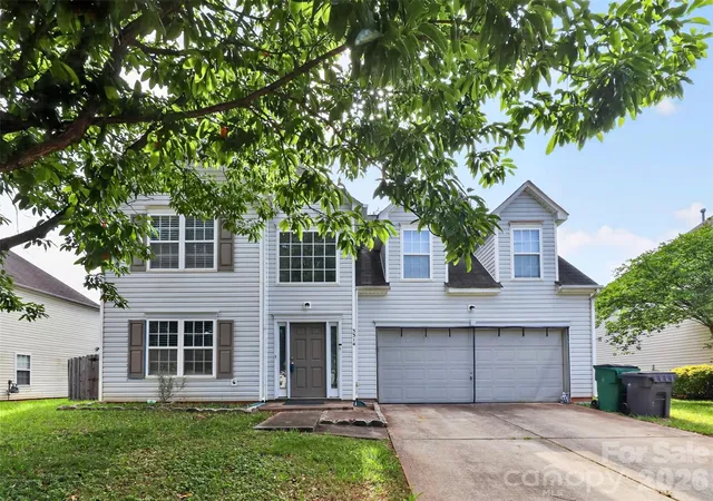 Photo 2 of Single family home for sale at 3314 Valerie Dr #1, Charlotte, NC 28216 | MLS# 4388013 | Listing updated on 2026-09-16