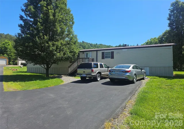 Photo 2 of Multi family home for sale at 8 Mountain View Rd, Weaverville, NC 28787 | MLS# 4390220 | Listing updated on 2026-09-08