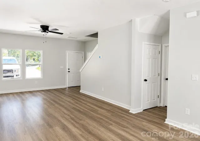 Photo 2 of Single family home for sale at 814 E Main St, Shelby, NC 28150 | MLS# 4391264 | Listing updated on 2026-09-22