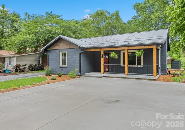 Photo 3 of Single family home for sale at 259 & 253 Richland St, Waynesville, NC 28786 | MLS# 4392144 | Listing updated on 2026-09-17