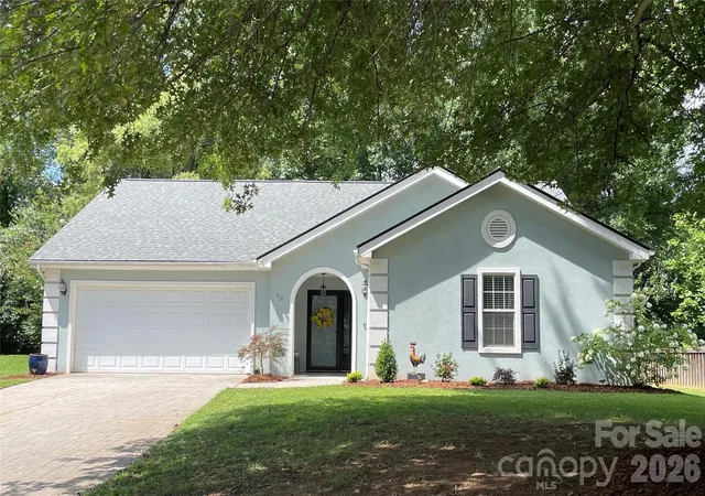 Photo 1 of Single family home for sale at 50 Stonebridge Dr, Asheville, NC 28805 | MLS# 4392347 | Listing updated on 2026-09-16