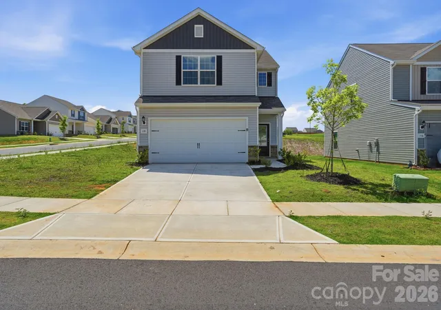 Photo 1 of Single family home for sale at 118 Lightning Dr, Shelby, NC 28152 | MLS# 4392783 | Listing updated on 2026-09-17