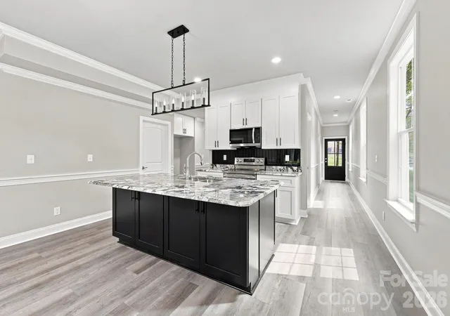 Photo 4 of Single family home for sale at 337 Petree Rd, Winston Salem, NC 27106 | MLS# 4394954 | Listing updated on 2026-09-17