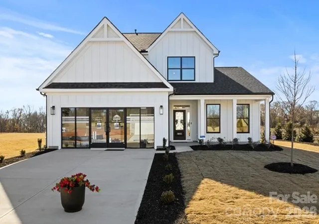 Photo 1 of Single family home for sale at 849 Allendale Cir, Rock Hill, SC 29732 | MLS# 4394993 | Listing updated on 2026-09-08