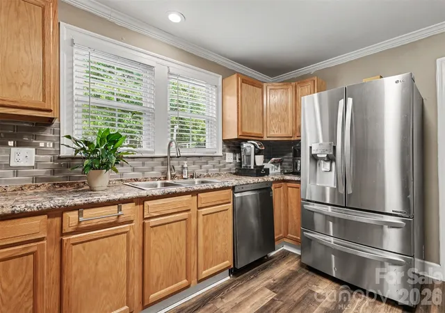 Photo 3 of Single family home for sale at 110 Drakeford Rd, Rock Hill, SC 29730 | MLS# 4396275 | Listing updated on 2026-09-17