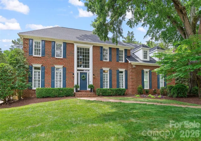 Photo 2 of Single family home for sale at 4533 Noras Path Rd, Charlotte, NC 28226 | MLS# 4396655 | Listing updated on 2026-09-09