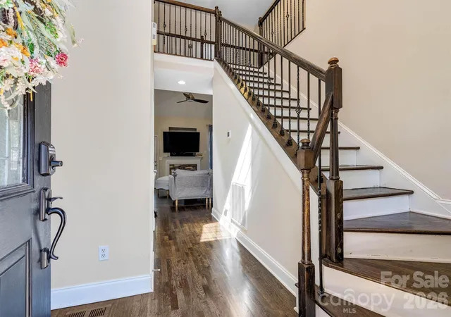 Photo 4 of Single family home for sale at 1915 Lynmore Dr, Sherrills Ford, NC 28673 | MLS# 4397837 | Listing updated on 2026-09-08