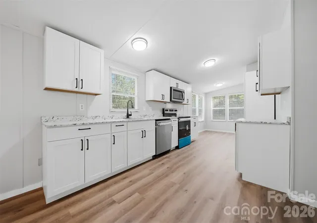 Photo 1 of Single family home for sale at 2691 Green Hvn Cir, Morganton, NC 28655 | MLS# 4397918 | Listing updated on 2026-10-01