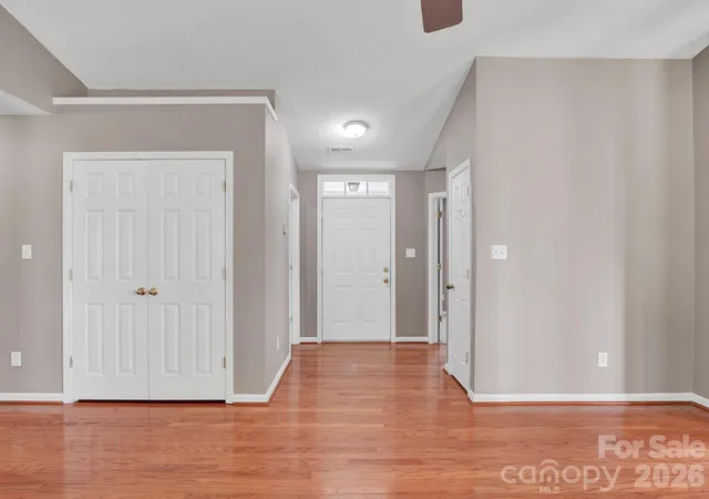 Photo 4 of Single family home for sale at 7216 Preakness Stakes Ln, Charlotte, NC 28215 | MLS# 4398918 | Listing updated on 2026-10-05