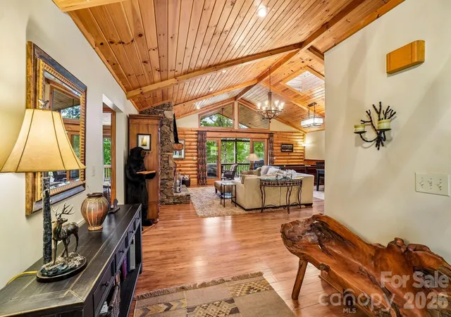 Photo 4 of Sale Pending at 469 Tearshirt Ln, Mars Hill, NC 28754 | MLS# 4399625 | Listing updated on 2026-09-08