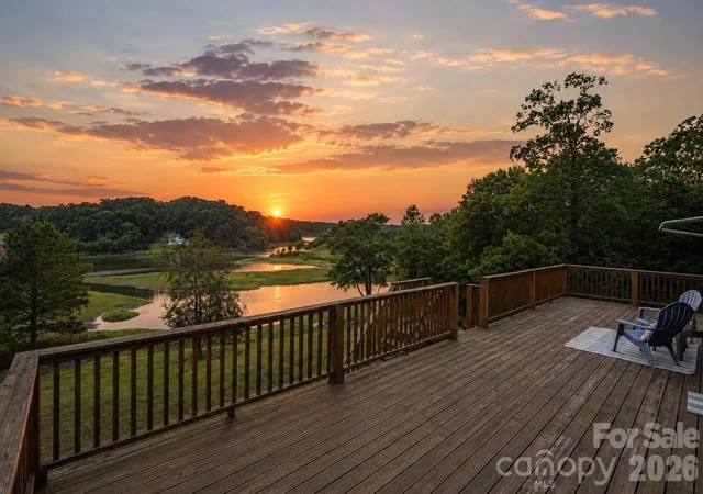 Photo 1 of Single family home for sale at 313 Riverfront Dr, Belmont, NC 28012 | MLS# 4399917 | Listing updated on 2026-09-21