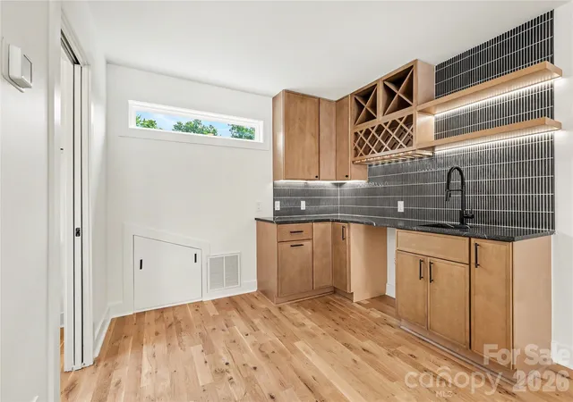 Photo 4 of Single family home for sale at 3024 Walter St, Charlotte, NC 28208 | MLS# 4401144 | Listing updated on 2026-10-07