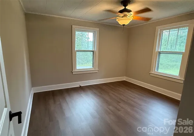 Photo 3 of Single family home for sale at 4954 Crawley Dale St, Morganton, NC 28655 | MLS# 4401899 | Listing updated on 2026-10-07