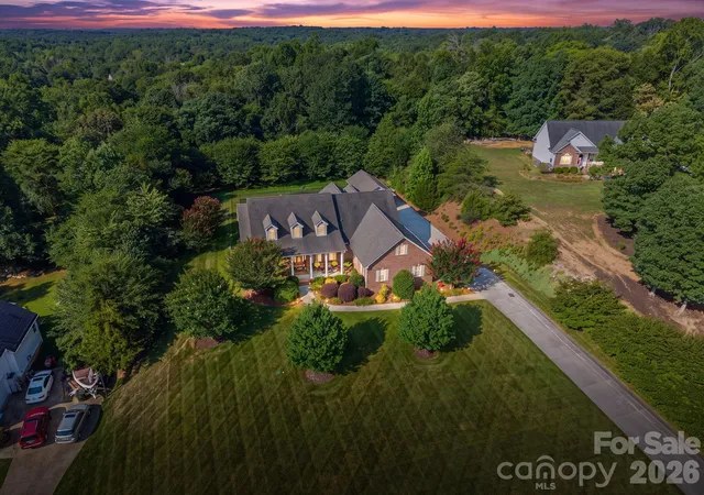 Photo 1 of Single family home for sale at 961 Colleton Meadow Dr #37, Clover, SC 29710 | MLS# 4402117 | Listing updated on 2026-09-16