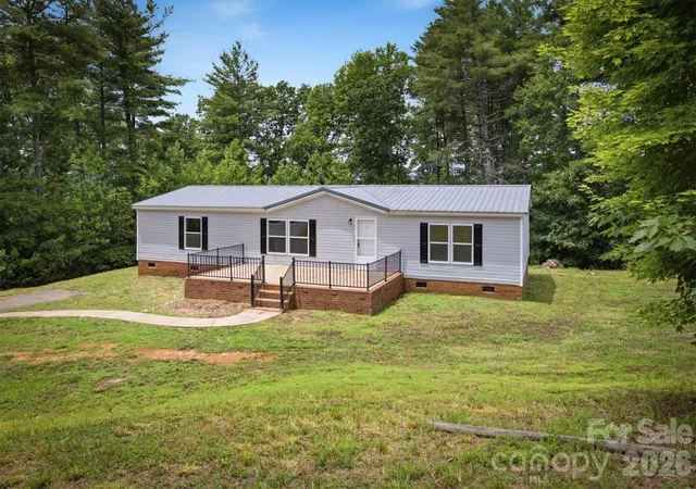 Photo 1 of Single family home for sale at 2688 Kite Dr, Lenoir, NC 28645 | MLS# 4402263 | Listing updated on 2026-09-21