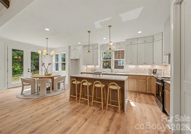 Photo 2 of Single family home for sale at 401 7th Street NE, Conover, NC 28613 | MLS# 4403346 | Listing updated on 2026-09-24