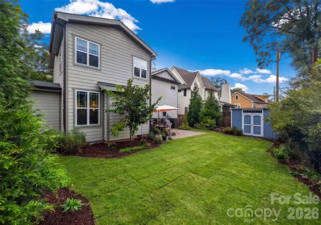 Photo 3 of Single family home for sale at 821 Woodside Ave, Charlotte, NC 28205 | MLS# 4404260 | Listing updated on 2026-09-18