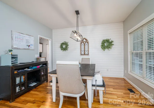 Photo 4 of Single family home for sale at 142 Azalea Dr, Connelly Springs, NC 28612 | MLS# 4404282 | Listing updated on 2026-09-17