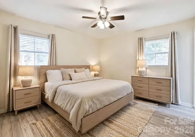 Photo 4 of Single family home for sale at 131 Midwood Ln, Belmont, NC 28012 | MLS# 4404670 | Listing updated on 2026-09-29