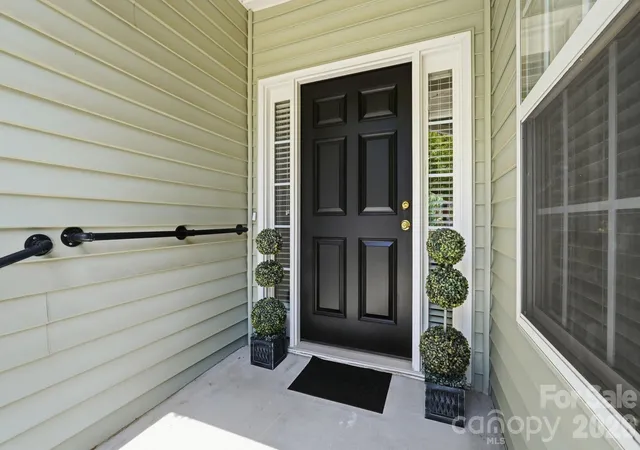 Photo 3 of Single family home for sale at 676 Continental Dr, Concord, NC 28025 | MLS# 4405169 | Listing updated on 2026-09-25