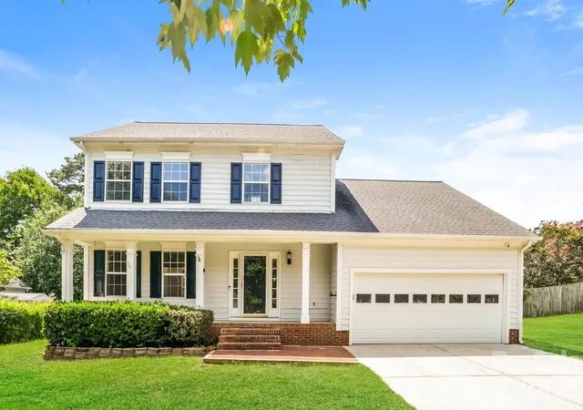 Photo 1 of Single family home for sale at 125 Rose St, Mooresville, NC 28117 | MLS# 4405601 | Listing updated on 2026-09-21