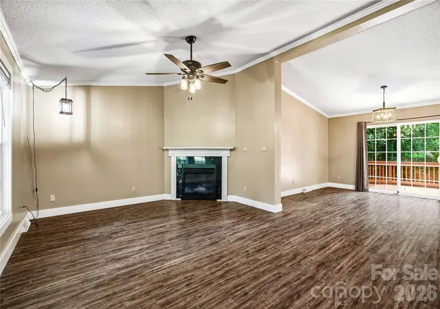 Photo 3 of Single family home for sale at 3555 Lake Blf Dr, Sherrills Ford, NC 28673 | MLS# 4405905 | Listing updated on 2026-09-22