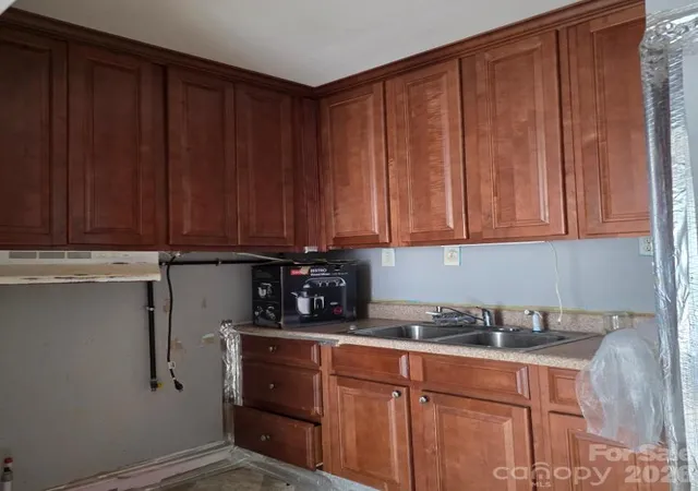 Listing Photo 5 - Condo for sale in building located at 1135 Williams St, Rock Hill, SC 29732 - Unit #A & B