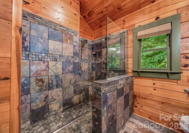 Photo 4 of Single family home for sale at 690 Corriher Springs Rd, China Grove, NC 28023 | MLS# 4406919 | Listing updated on 2026-09-19