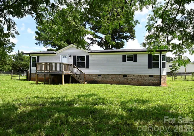 Photo 1 of Single family home for sale at 108 Daves Rd, York, SC 29745 | MLS# 4407173 | Listing updated on 2026-09-09