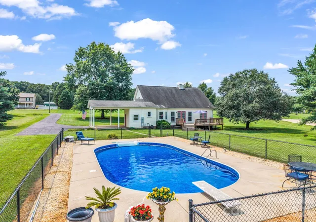Photo 2 of Single family home for sale at 2778 Moose Gantt Trl, Crouse, NC 28033 | MLS# 4407300 | Listing updated on 2026-09-23