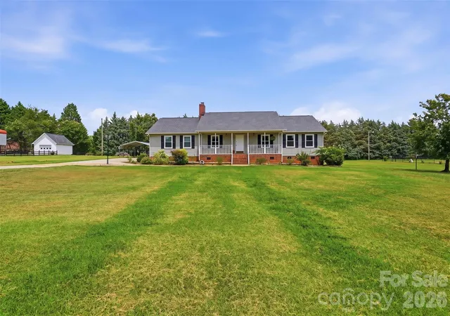 Photo 3 of Single family home for sale at 918 Tirzah Rd, York, SC 29745 | MLS# 4407415 | Listing updated on 2026-09-22