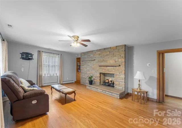 Photo 3 of Single family home for sale at 8647 US 221 Hwy N, Marion, NC 28752 | MLS# 4407828 | Listing updated on 2026-10-05