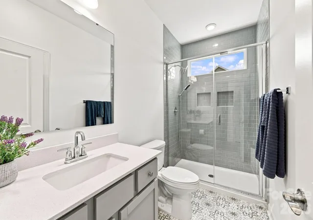 Photo 4 of Single family home for sale at 32598 Millingport Rd, New London, NC 28127 | MLS# 4408265 | Listing updated on 2026-09-17