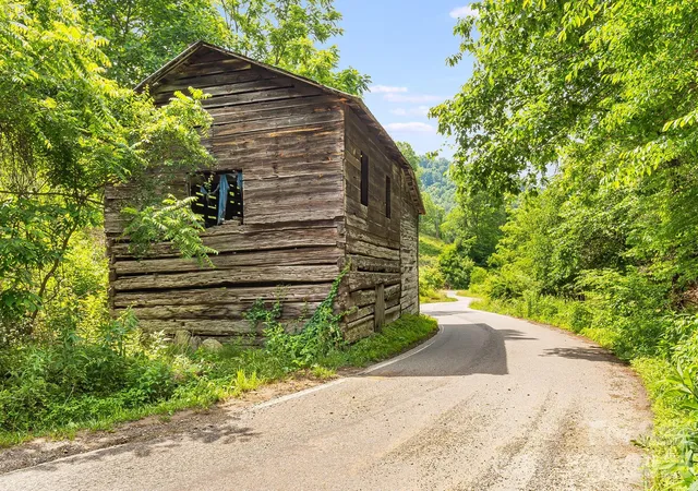 Photo 1 of Land for sale at 224 Allen Dr, Marshall, NC 28753 | MLS# 4409120 | Listing updated on 2026-10-19
